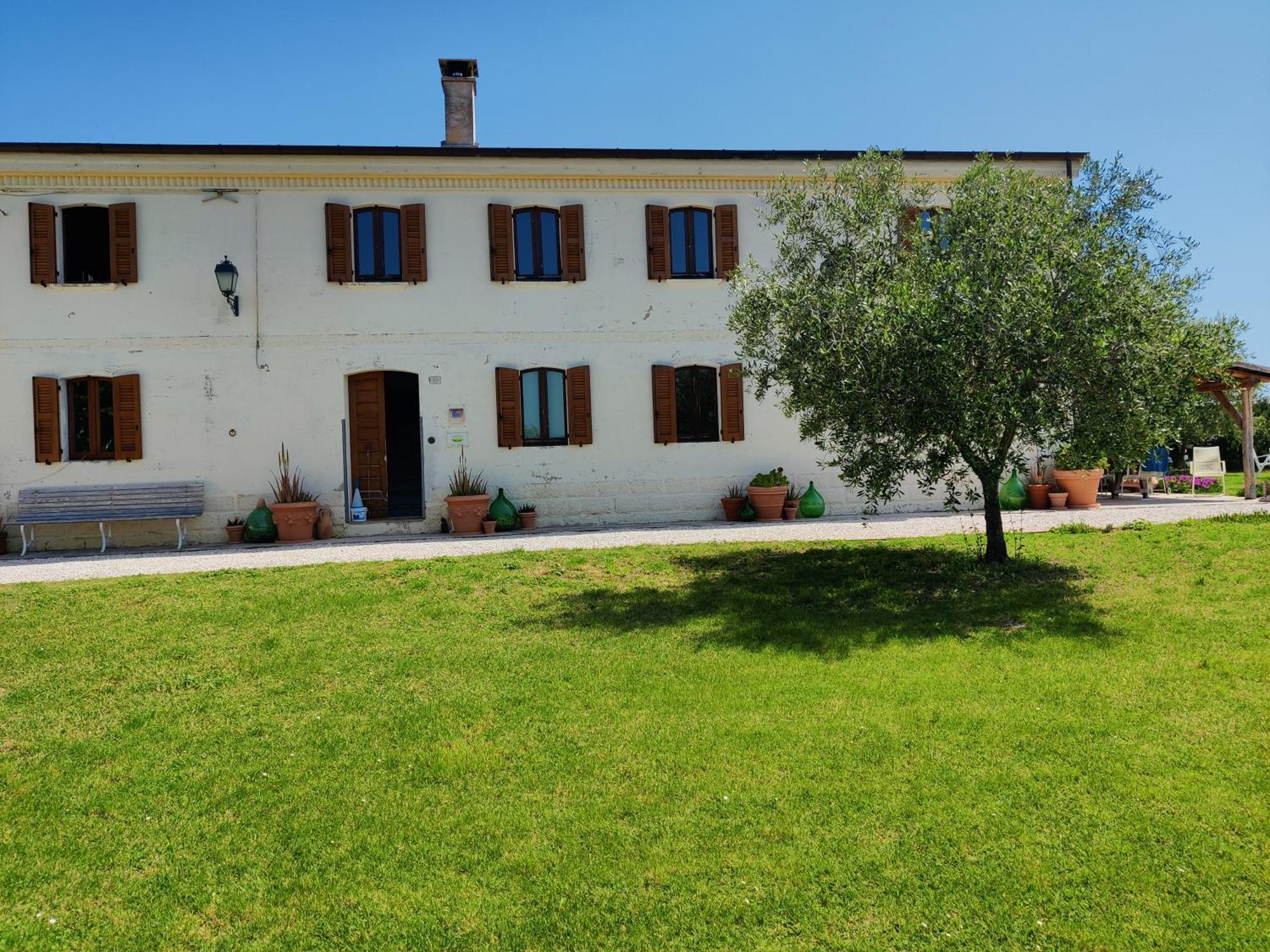 Rustico Del Bozzo Guest House Castelleone di Suasa Exterior photo